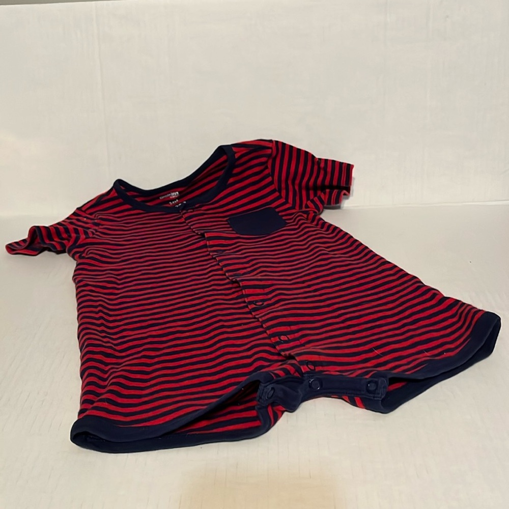 Carter’s size 24 months red w/navy stripes onesie. LIKE NEW